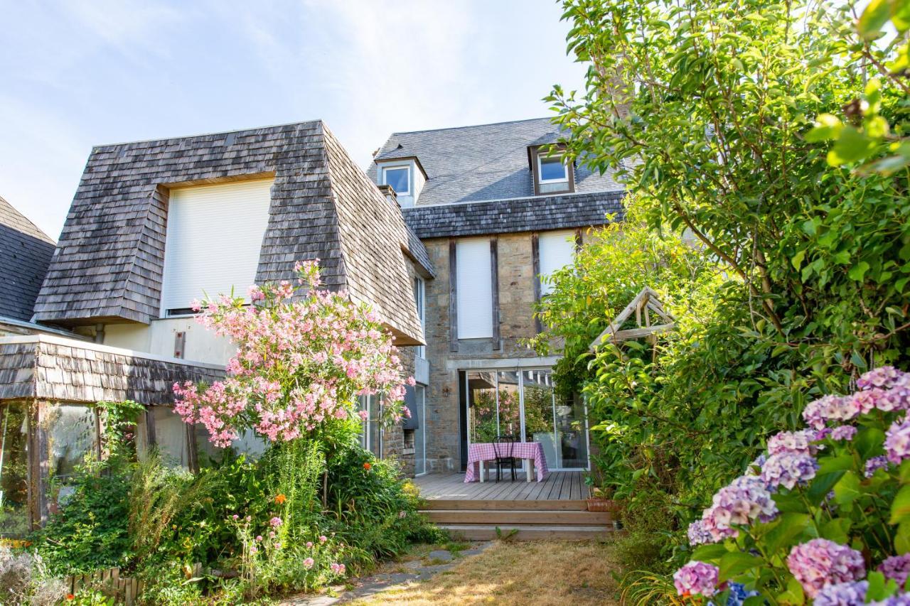 Le 74 Bed & Breakfast Avranches Dış mekan fotoğraf
